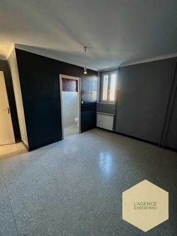 Courthézon (84350) Maison 5 pièces avec jardin et garage