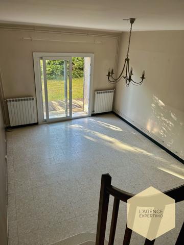 Courthézon (84350) Maison 5 pièces avec jardin et garage