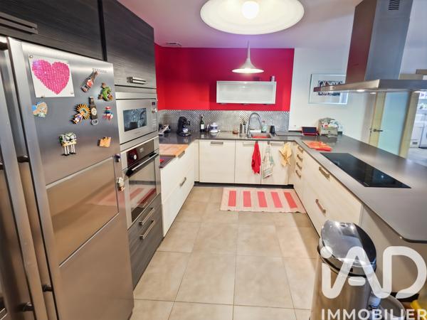 Maison à vendre 9 pièces 315 m² Pézenas