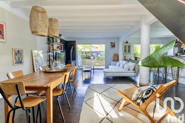 Maison à vendre 5 pièces 164 m² Saint-Martin-de-Seignanx