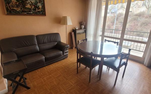 Appartement à vendre    3 pièces • 68 m2 L'Horme