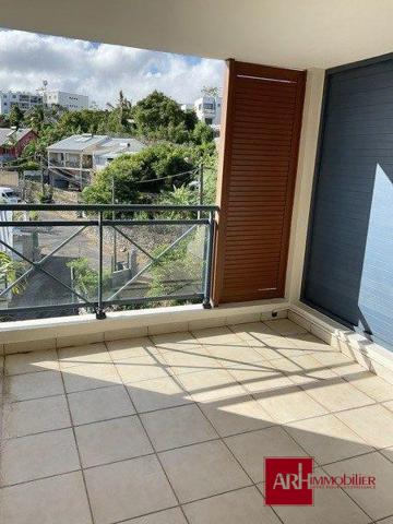 A LOUER APPT F3 Duplex au calme Ste Clotilde