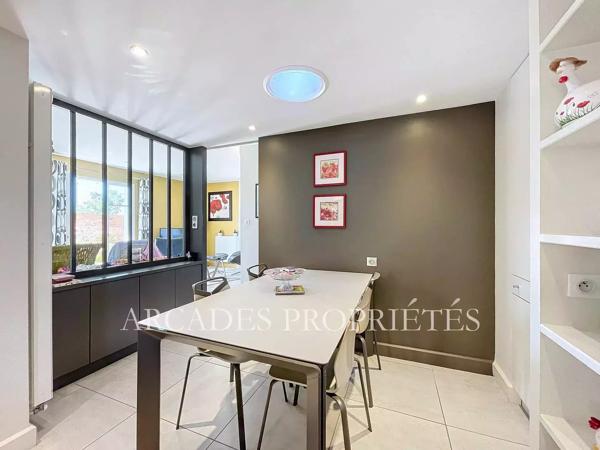 MAISON FAMILIALE D'EXCEPTION MERIGNAC