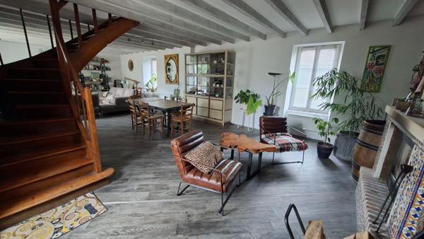 Maison 4 chambres + grange en campagne