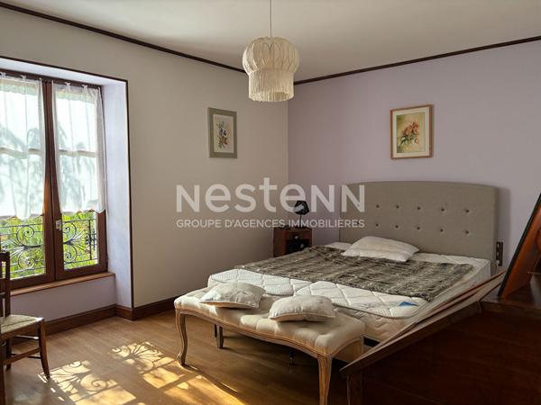 Maison 4 pièces à vendre à Bressuire - Longère en bon état avec garage