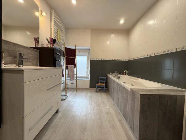 Vente Maison 6 pièces 145 m2 à Celles-sur-Plaine