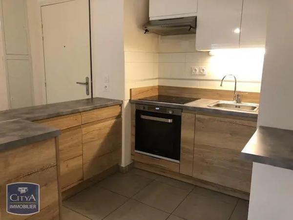 Appartement à louer 2 pièces 44m² Lattes (34970)