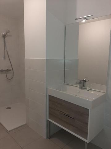Appartement 3 pièces de 72 m² à St just st rambert