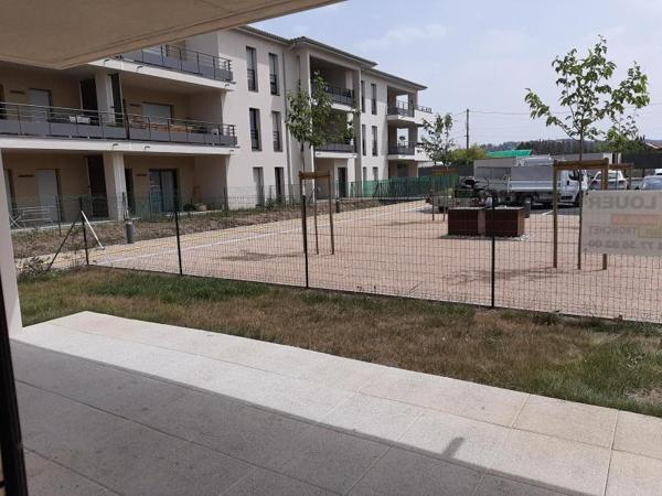 Appartement 3 pièces de 72 m² à St just st rambert
