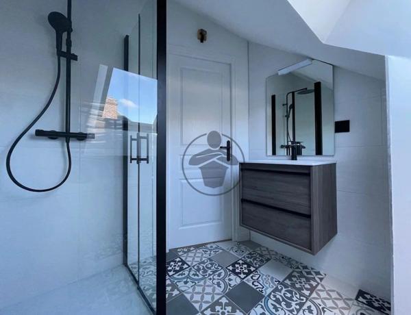 Vente Immeuble 7 pièces 164 m2 à Saint-Quentin