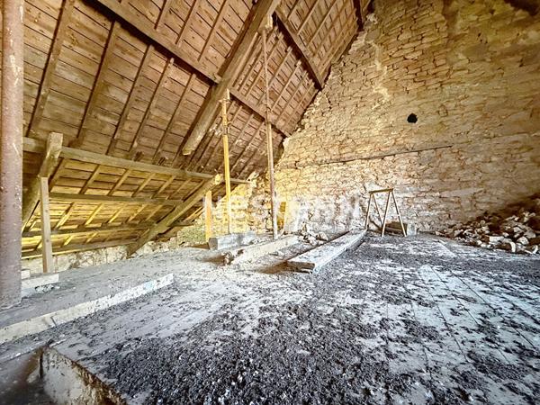 Maison de ville à rénover de 120 m² à Le Faouët - Idéal primo-accédant