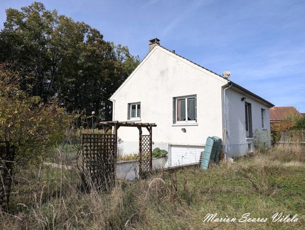 Maison plain pied sur sous-sol total semi-enterré, CHAUMES EN BRIE (77)