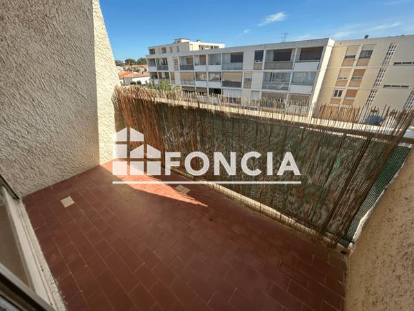 Location Appartement 2 pièces 49.3 m² - 29 RUE DES JONQUILLES Lunel 34400