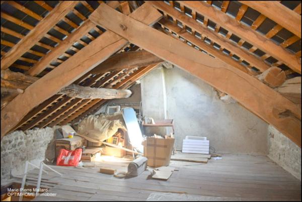 Maison typique en à 10 mn de Royère de Vassivière à 85 800 €