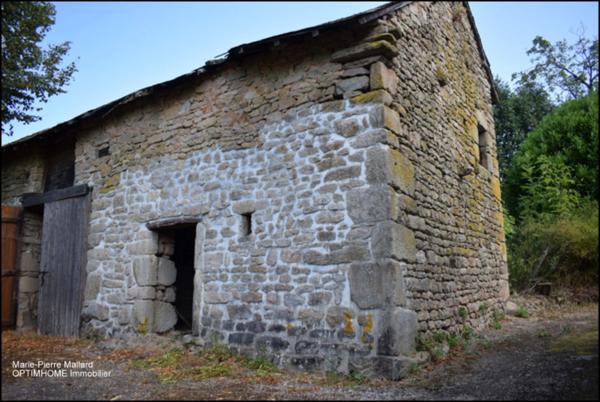 Maison typique en à 10 mn de Royère de Vassivière à 85 800 €