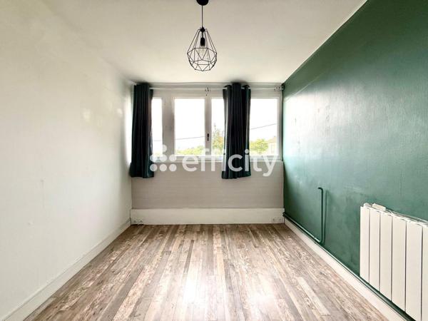 Maison 8 pièces - 194 m² Exclusivité efficity