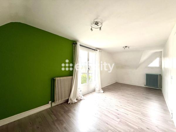 Maison 8 pièces - 194 m² Exclusivité efficity