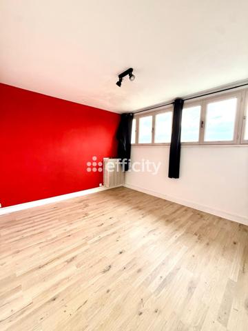 Maison 8 pièces - 194 m² Exclusivité efficity