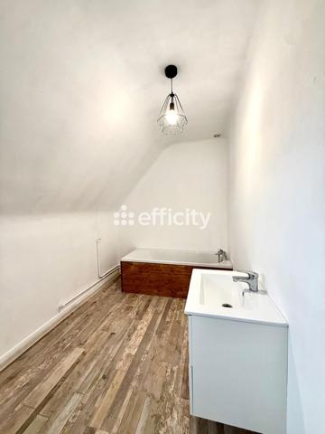 Maison 8 pièces - 194 m² Exclusivité efficity