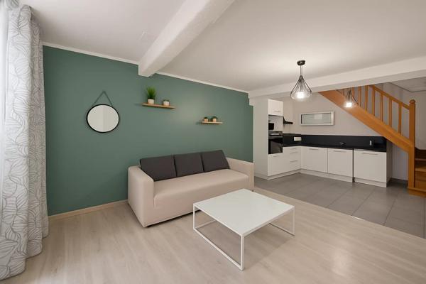 Location Maison de ville 5 pièces 85 m2 à Sainte-Livrade-sur-Lot