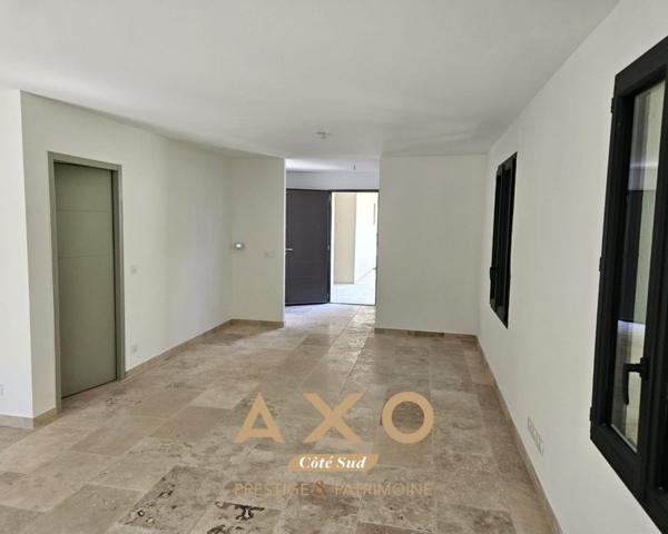 SAINT REMY - T3 - 77 M2 - 1 TERRASSE - BOX - 598 300 €