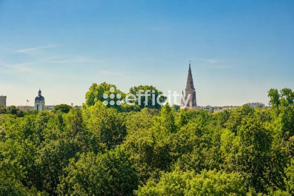 Appartement
         3 pièces
        - 78 m² Exclusivité 390 000 € *