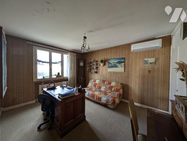 BOURG LES VALENCE - Maison 200 m², 4 chambres + 3 garages