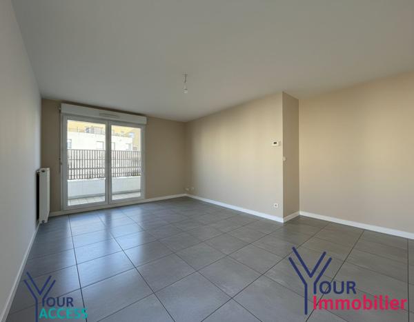 Appartement à vendre, 4 pièces - Décines-Charpieu 69150