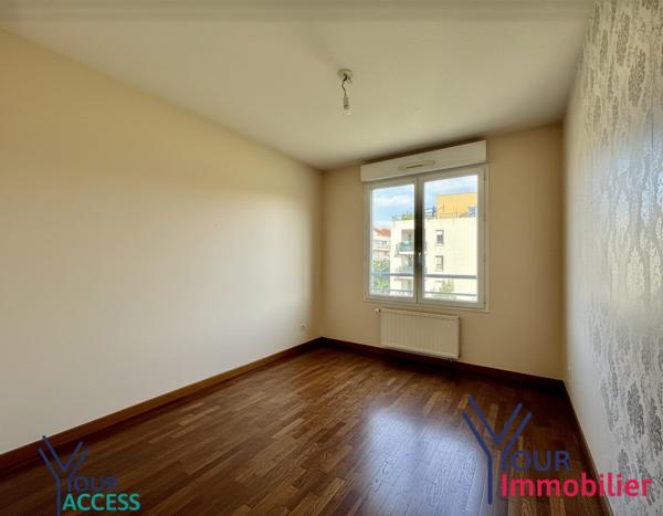 Appartement à vendre, 4 pièces - Décines-Charpieu 69150