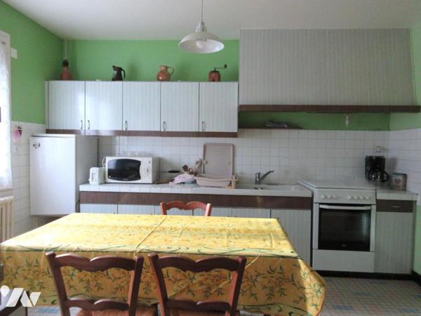 PROPRIETE RURALE MAISON 5 CHAMBRES + DEPENDANCES