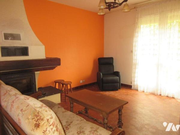 PROPRIETE RURALE MAISON 5 CHAMBRES + DEPENDANCES