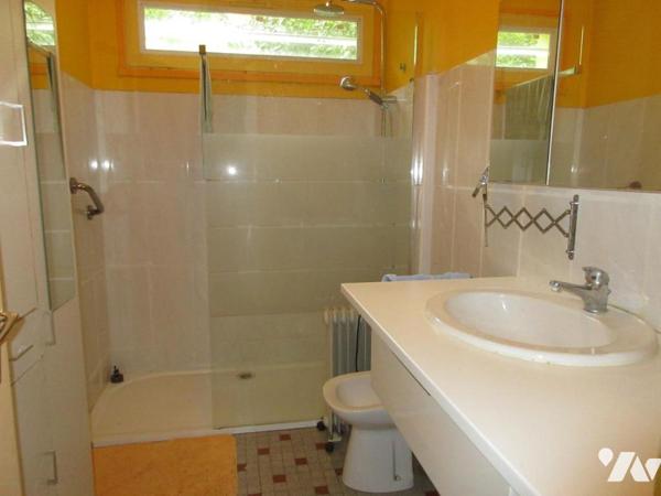 PROPRIETE RURALE MAISON 5 CHAMBRES + DEPENDANCES