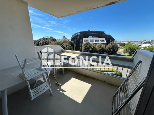 Location Appartement meublé 2 pièces 39.47 m² - 37 AVENUE DU LAZARET La Rochelle 17000