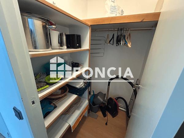 Location Appartement meublé 2 pièces 39.47 m² - 37 AVENUE DU LAZARET La Rochelle 17000