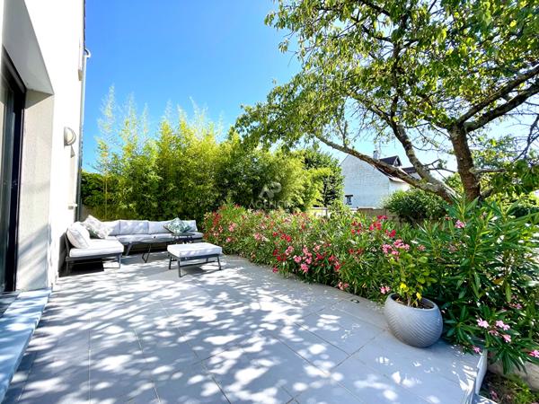 MAISON CONFLANS STE HONORINE - 6 PIÈCES - 150m² 680 000 € **  - Référence  7848