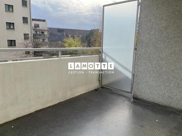 Appartement à louer studio - 48 m²