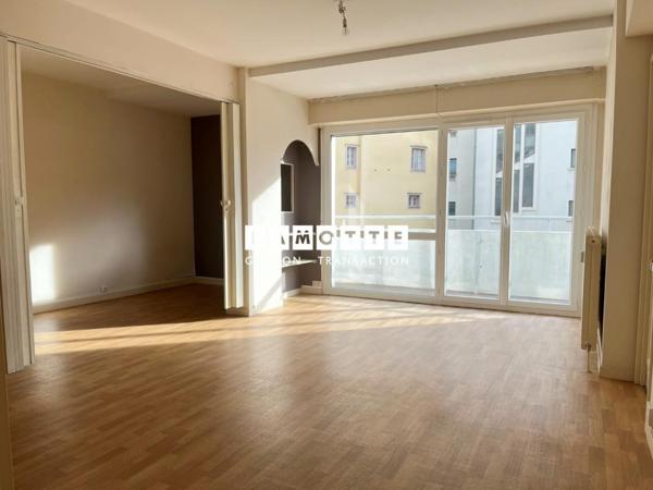 Appartement à louer studio - 48 m²