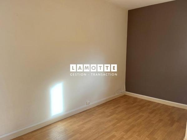Appartement à louer studio - 48 m²