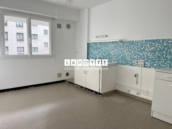 Appartement à louer studio - 48 m²