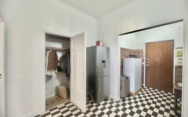 Appartement à vendre    2 pièces • 48,13 m2 Nice