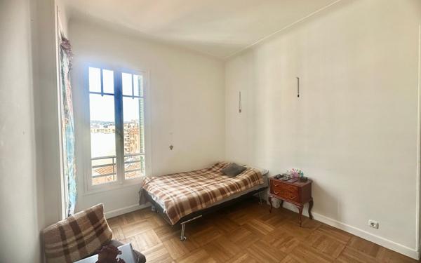Appartement à vendre    2 pièces • 48,13 m2 Nice
