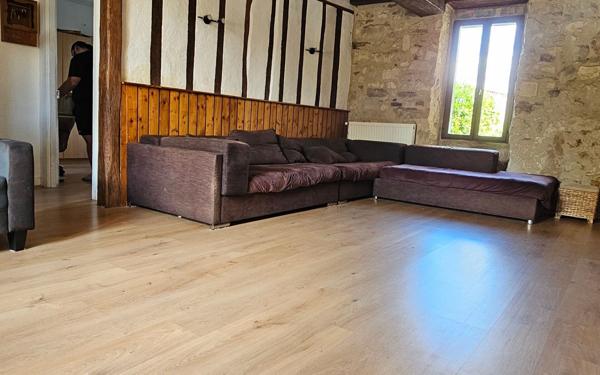 Maison à vendre    11 pièces •  Villers-sur-Fère