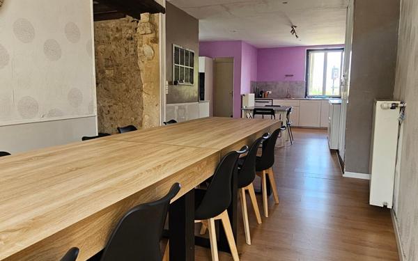 Maison à vendre    11 pièces •  Villers-sur-Fère