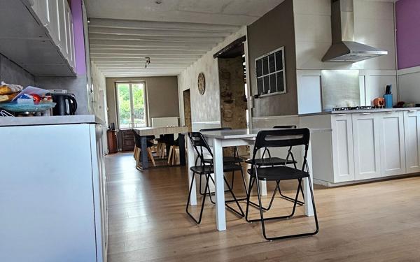 Maison à vendre    11 pièces •  Villers-sur-Fère