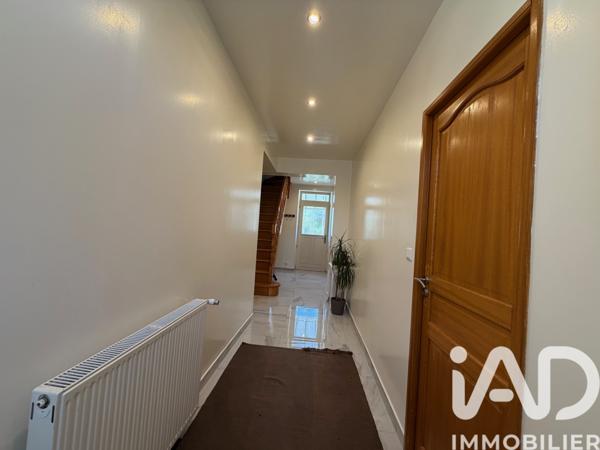 Maison à vendre 7 pièces 180 m² Charny Orée de Puisaye