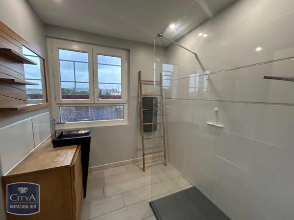 Appartement à louer 3 pièces 58.83m²