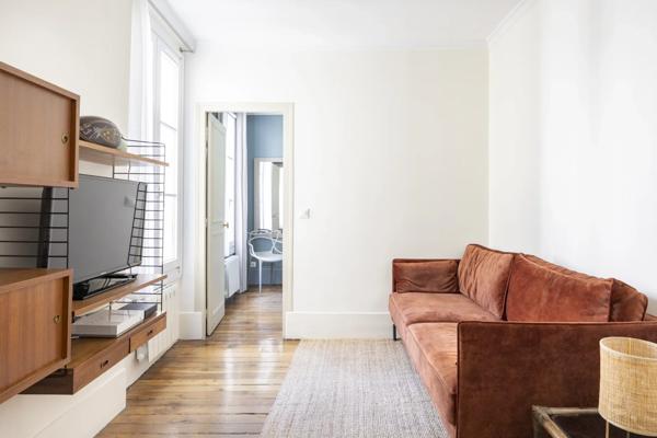 Appartement Paris 7e - SAINT-DOMINIQUE