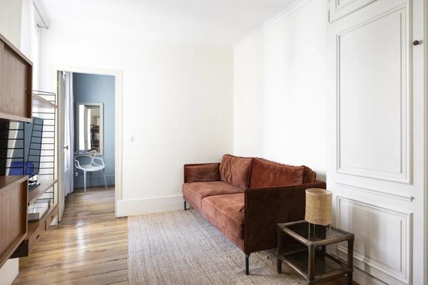 Appartement Paris 7e - SAINT-DOMINIQUE