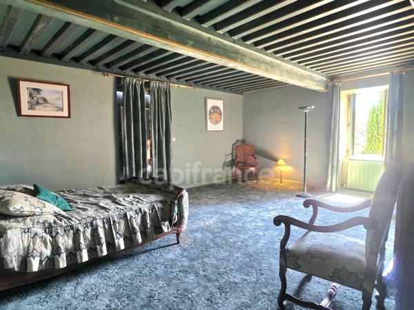 Prestigieuse demeure à vendre au coeur de la Drôme.