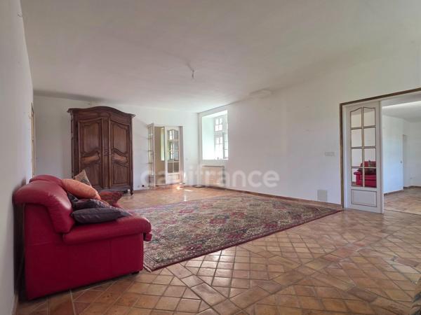 Prestigieuse demeure à vendre au coeur de la Drôme.